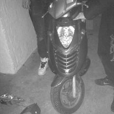 Aprilia sonic ac