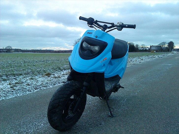 PGO hot 50 (SOLGT) billede 1