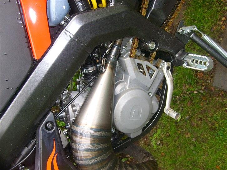 Derbi senda --TIL SALG-- - Udstødningen der fortæller at jeg vil fremad!! billede 7