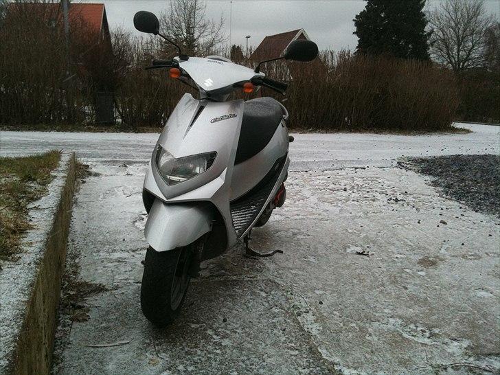 Suzuki Estilete billede 2