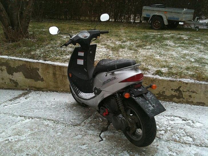 Suzuki Estilete billede 3