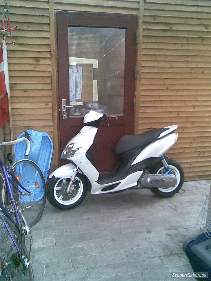 Yamaha jog r billede 5