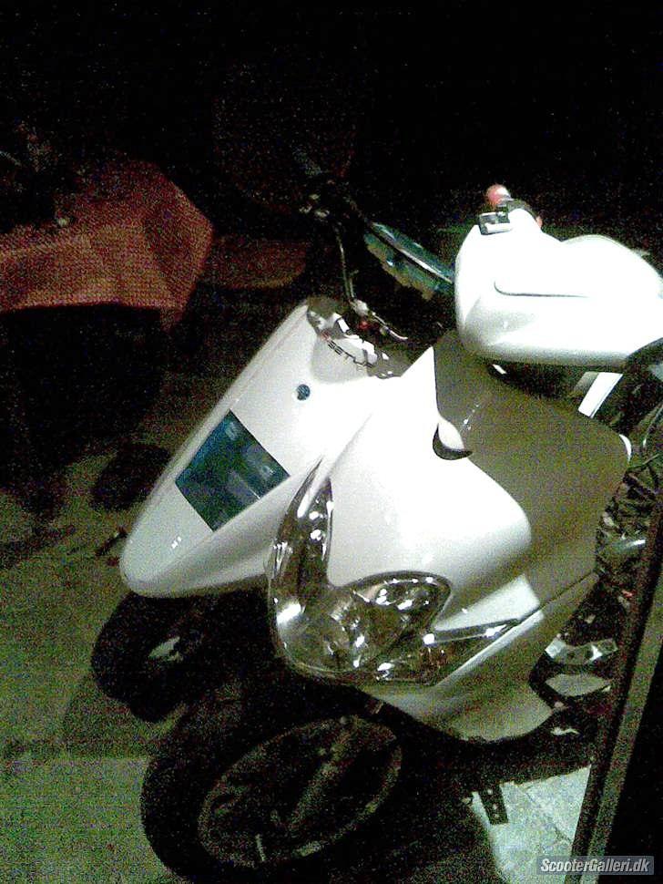 Yamaha jog r billede 11