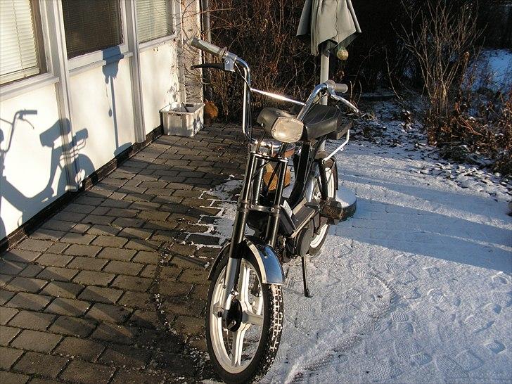 Vespa Bravo SOLGT billede 6