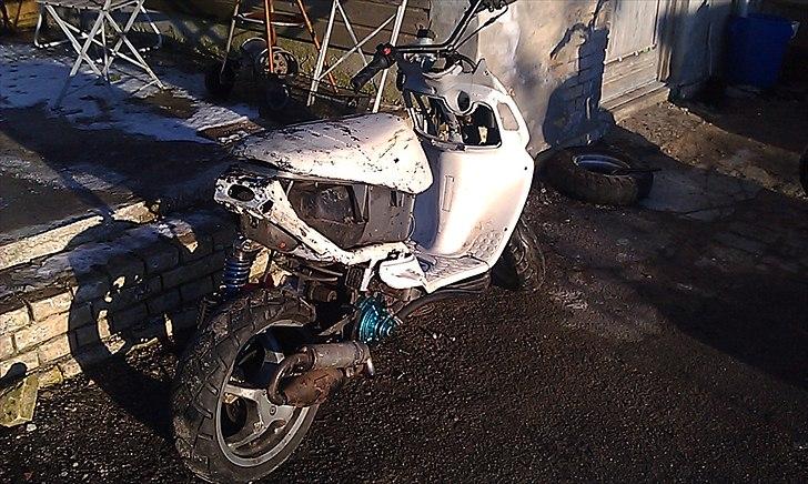 Aprilia sonrox lc dd (SONIC) billede 3