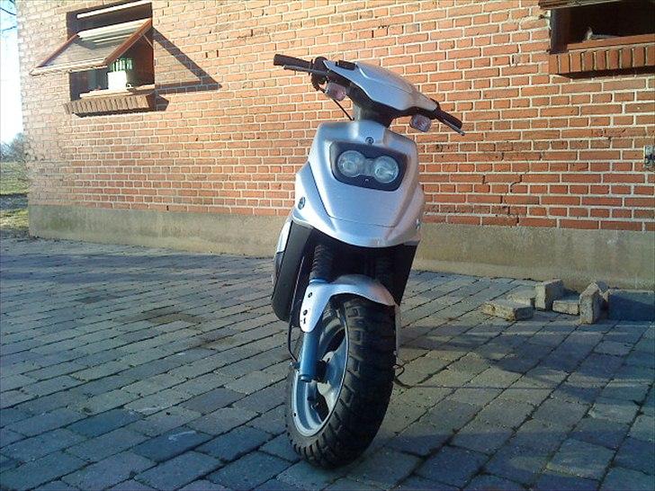 PGO Hot 50 billede 1