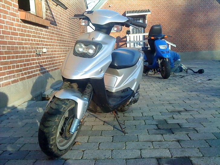 PGO Hot 50 billede 9