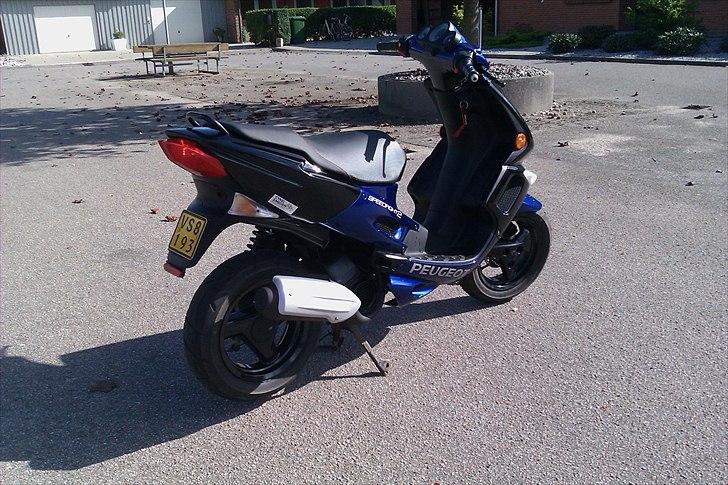 Peugeot Speedfight 2 *SOLGT* billede 3