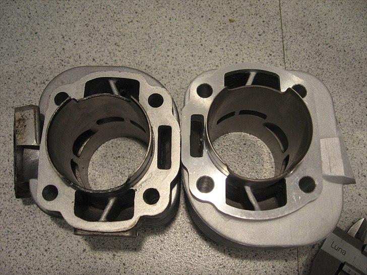 Aprilia Sonic Guld - Solgt - Italy Racing til venstreog Scoter-Shoppen HPR til højre. billede 5