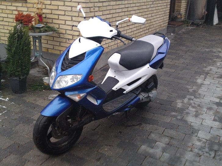 Peugeot Speedfight 2 billede 2