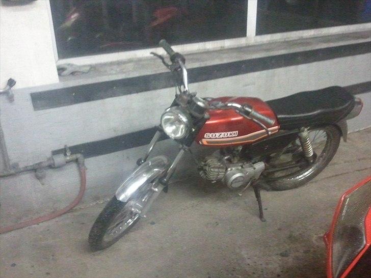 Suzuki dm 50 billede 1