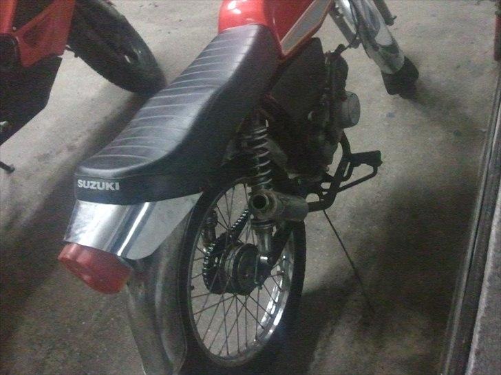 Suzuki dm 50 billede 3