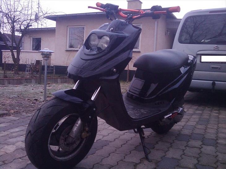 {{currentPhoto.altText}} billede {{currentPhoto.number}}