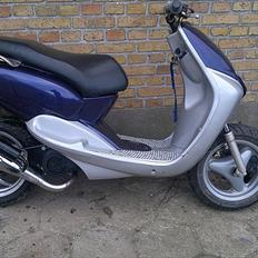 Yamaha neos ac dd solgt.
