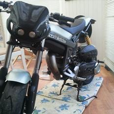 Suzuki street magic SOLGT