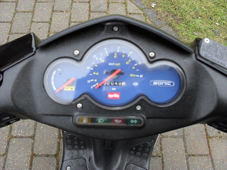 Aprilia Sonic GP  ( SOLGT ) - Den har ikke kørt ret langt :) billede 13