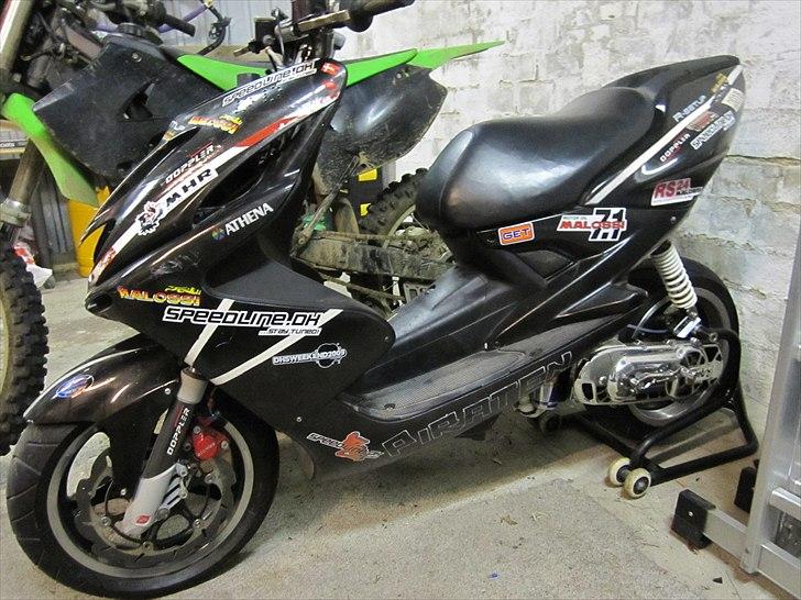 Yamaha Aerox (Piraten) - efter ny blok monteret og gjort ren :)  billede 14