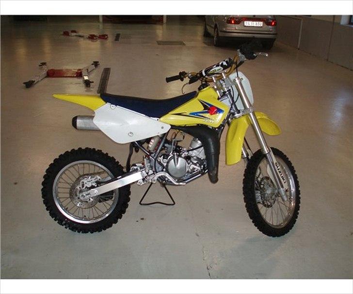 Suzuki RM85 Solgt billede 1