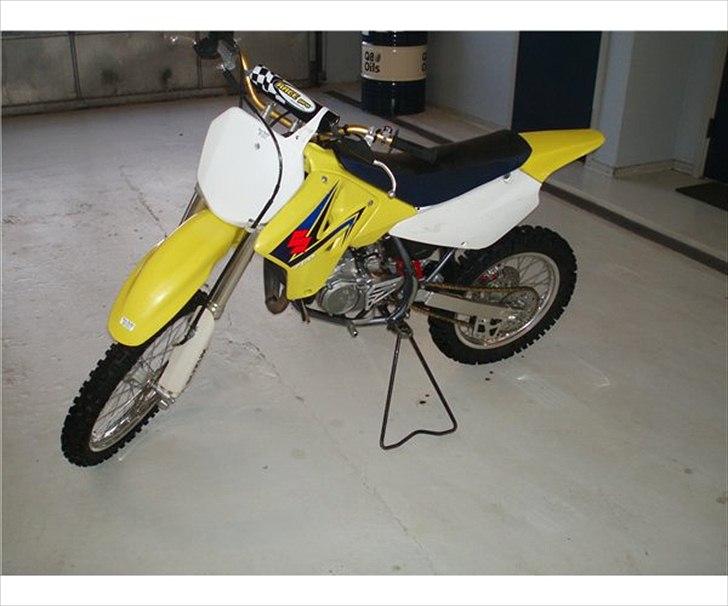 Suzuki RM85 Solgt billede 3