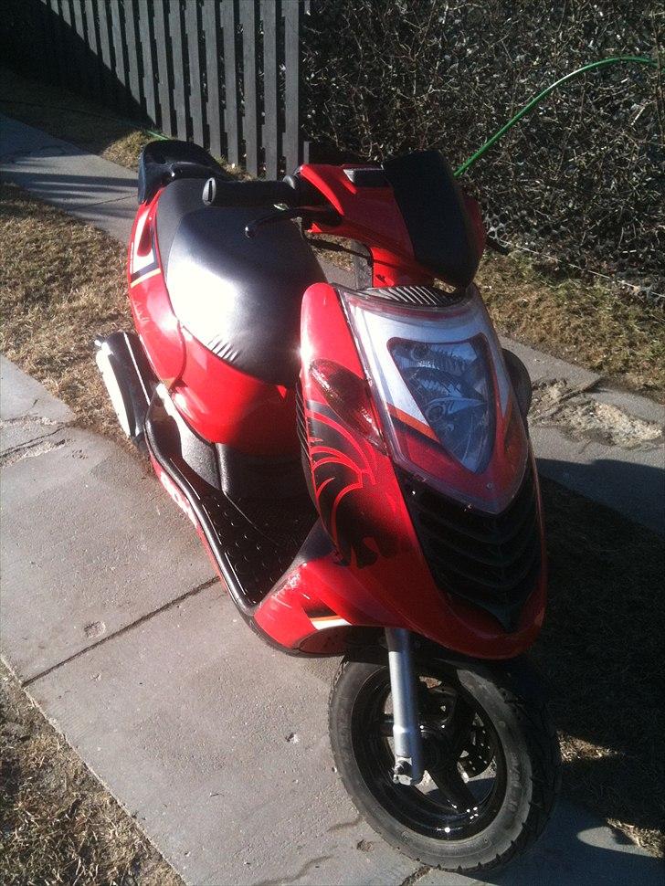 Aprilia sonic GP,SOLGT - Den lækkere sonic ;) billede 1