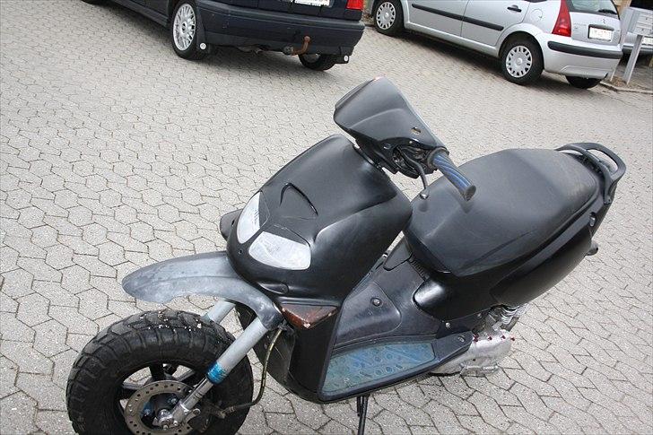 Aprilia rally solgt billede 3