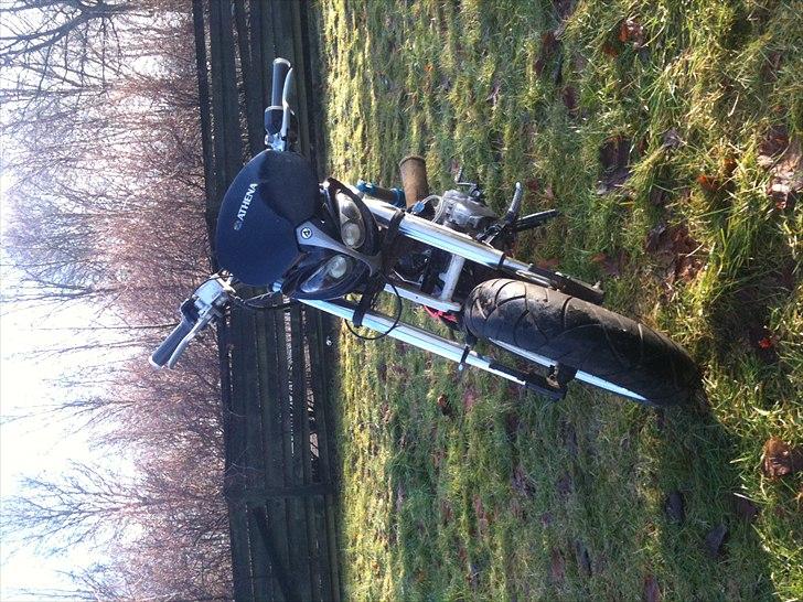 Suzuki street jog byttet til dna - da jeg fik den hjem ikke særlig pæn billede 7