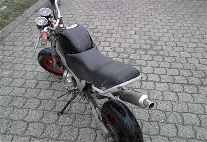 Skyteam pbr 30 knallert! solgt  billede 4