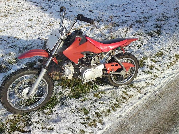 MiniBike dirtebike (TIL SALG BYD) billede 3