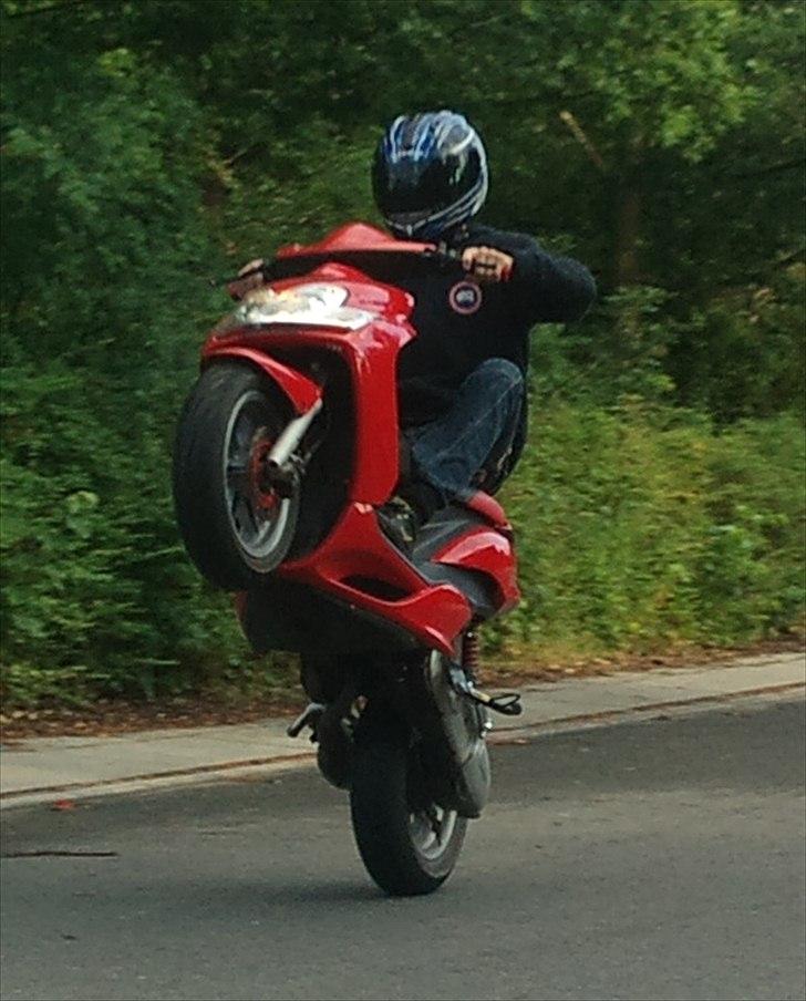 Yamaha Jog R "SOLGT" billede 19