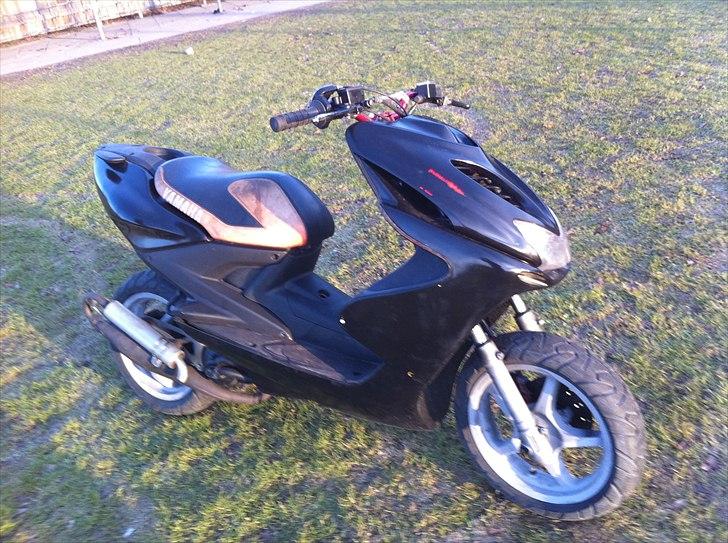 Yamaha aerox Byttet billede 2