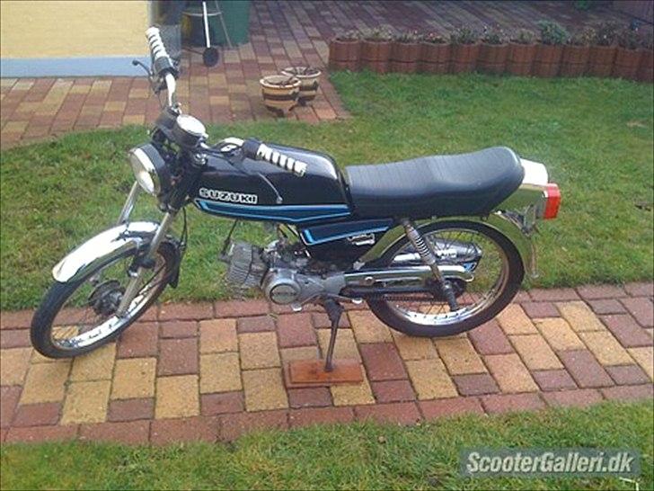 Suzuki dm50 billede 1