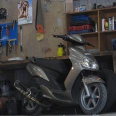 Yamaha Jog R  $ solgt $