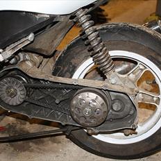 Yamaha Jog R White Bitch SD