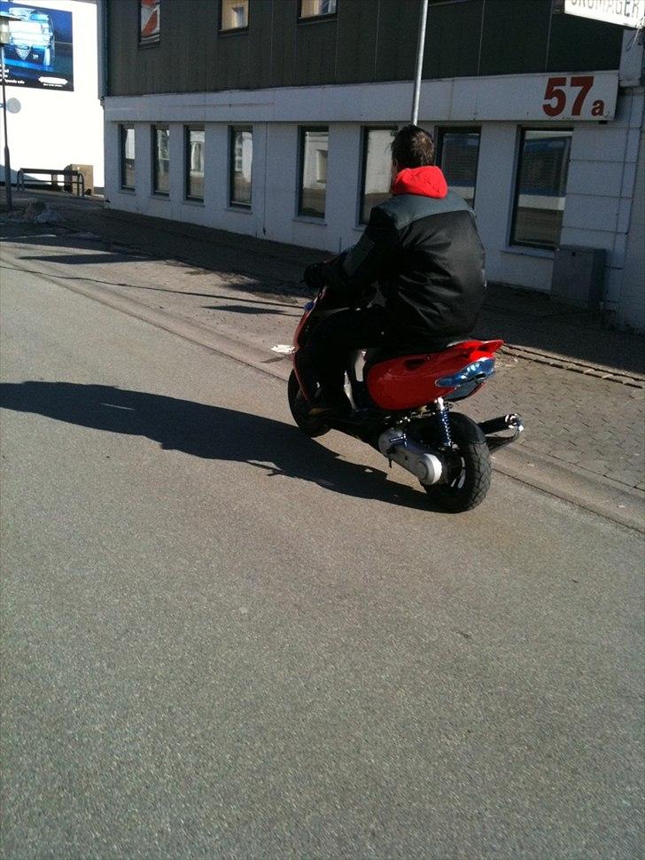 Aprilia Sonic    Solgt!! billede 4