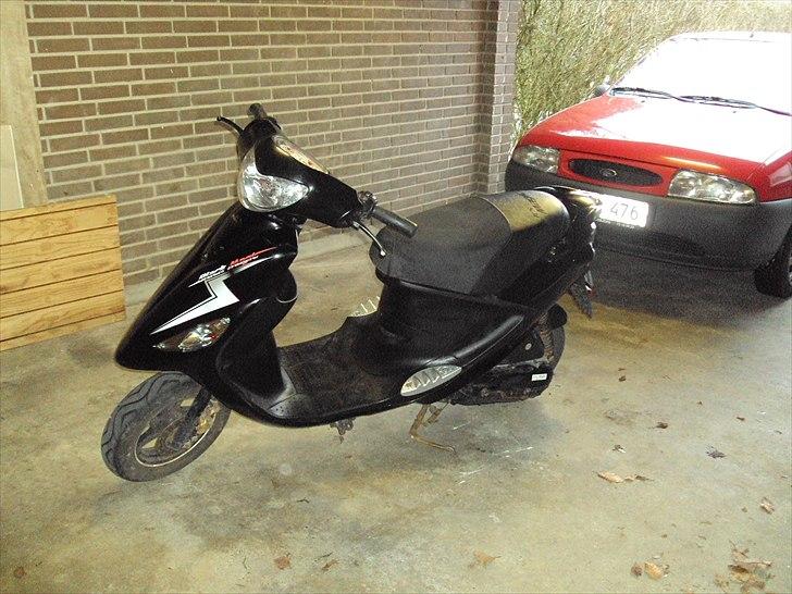 PGO Black Magic billede 1