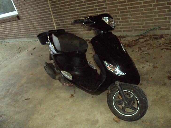 PGO Black Magic billede 3