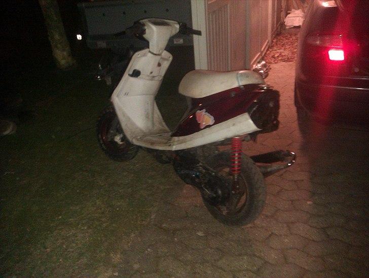 Yamaha jog  billede 1
