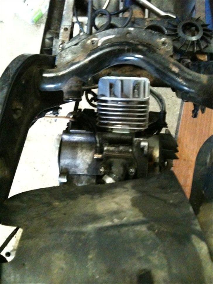 Gilera Stalker  {SOLGT} - Da der blev sat Polini EVO 2 cylender kit på. billede 6