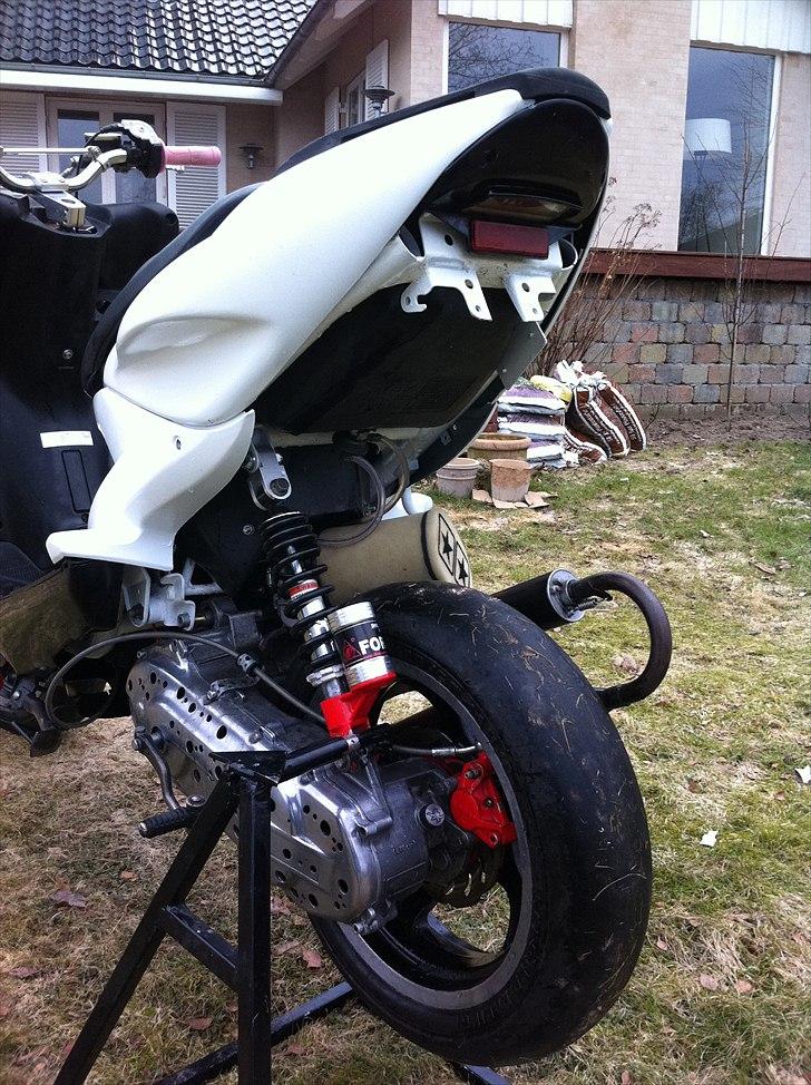 Yamaha Aerox *Pata-Negra* Solgt billede 9