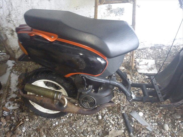 Yamaha neos - jeg skal ha slebet det rust af billede 2