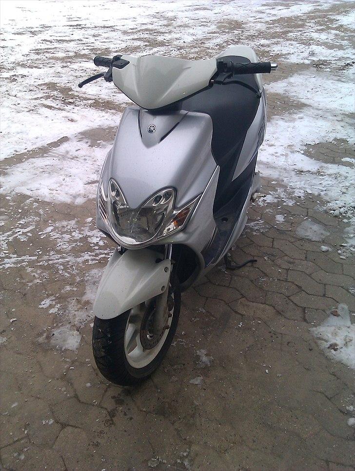 Yamaha jog R billede 3