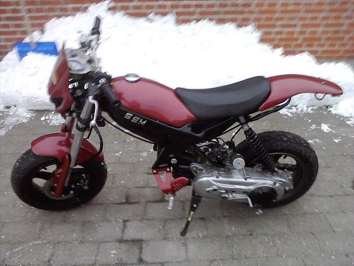 Suzuki SSM {byttet til stalker} billede 1