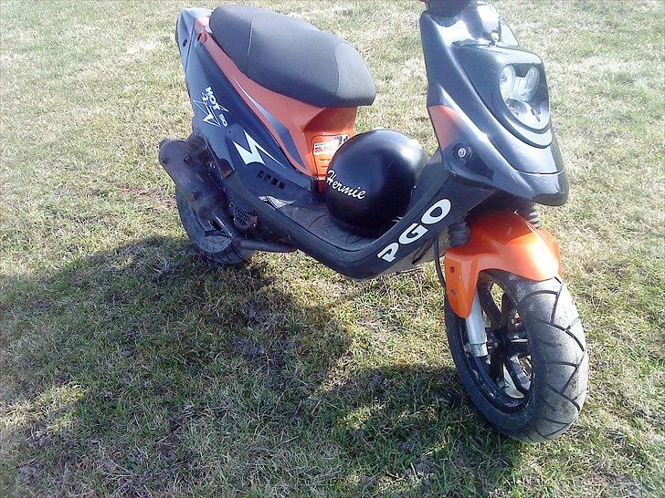 PGO hot 50 sort/orange  SOLGT billede 2