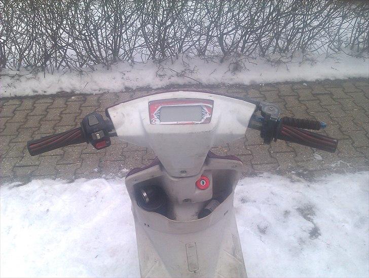 Yamaha jog  billede 10