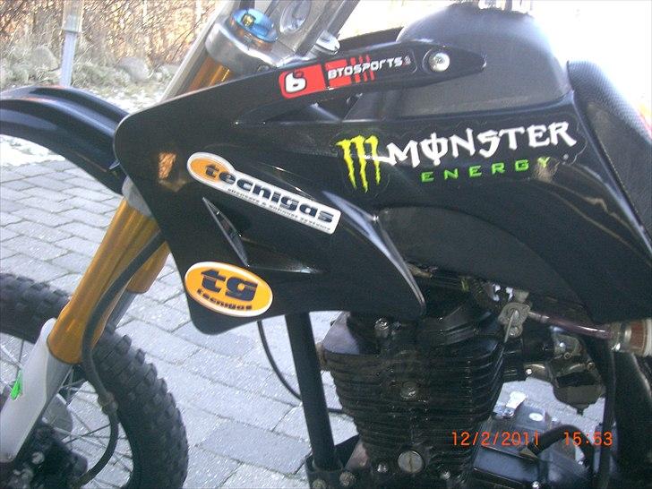 MiniBike Loncin >S0LGT< - Lidt stickers;) billede 5