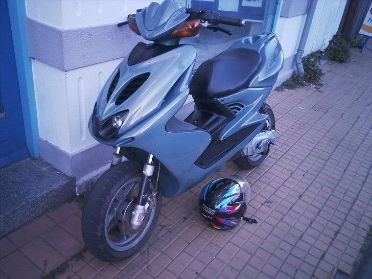 Yamaha aerox billede 2