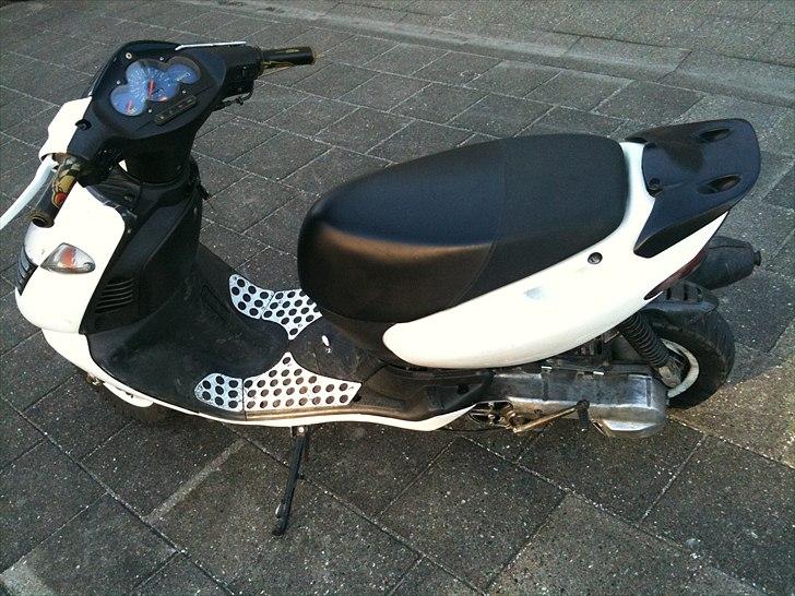 Aprilia sonic solgt billede 4