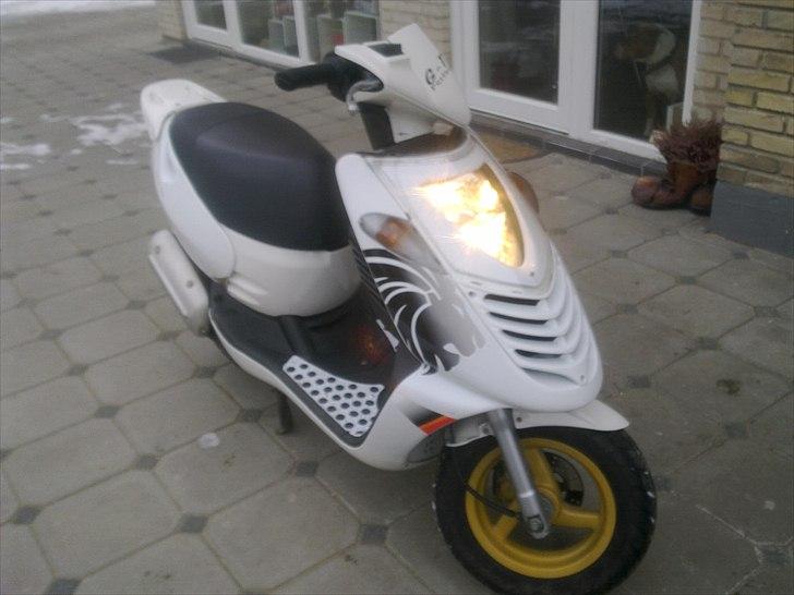 Aprilia Sonic GP   (SOLGT) billede 5