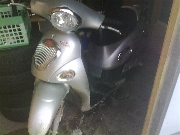 Kymco pepole    solgt  billede 1