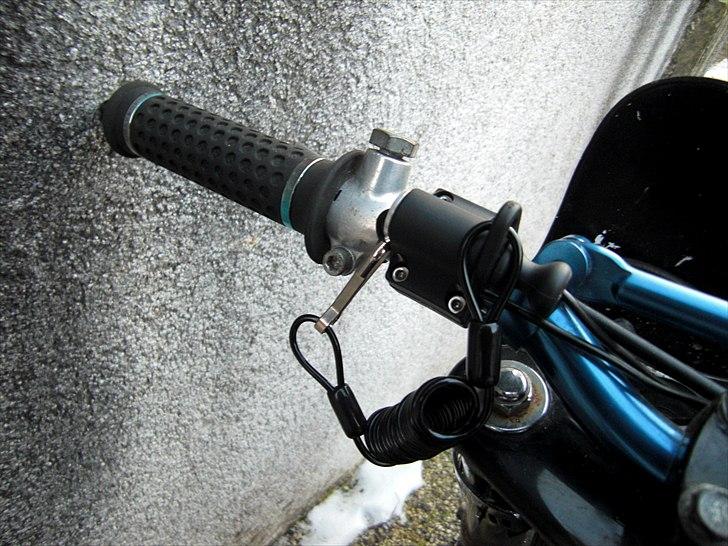 Suzuki Street Magic - SOLGT - Dødmandknap - et must på en bane. billede 17